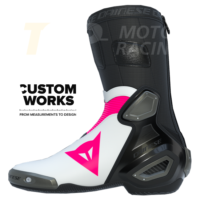 Botas de moto de carreras y calle Dainese Axial 2 | Hombre | Fuxia / Blanco | Custom Works 