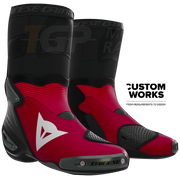 Botas de moto de carreras y calle Dainese Axial 2 Nicolò Bulega Replica 2026 | Hombre | Dainese rojo / blanco | Custom Works 