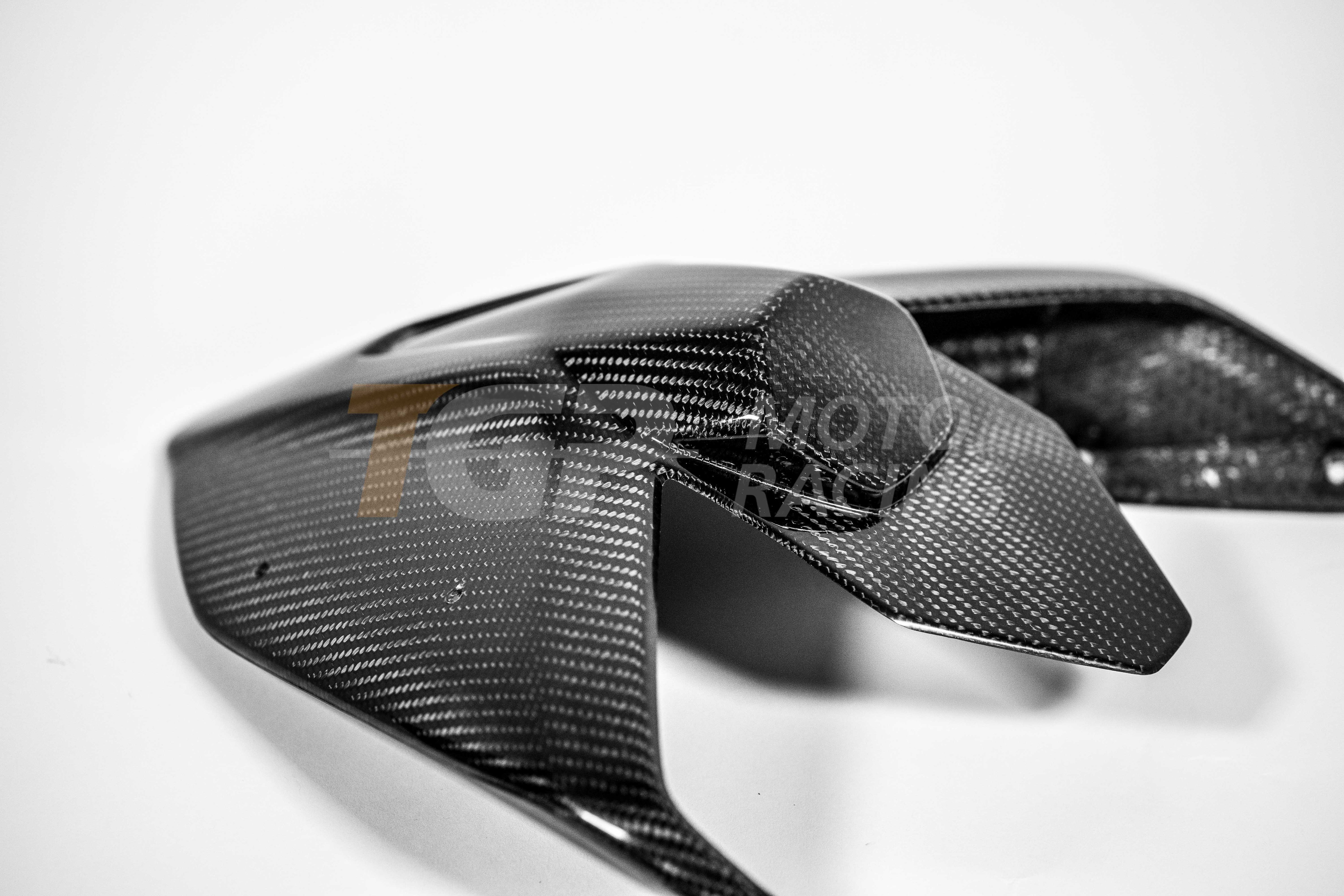 Carenado trasero 200 g Carbon AP Carbon Line Ducati Panigale V4/S/R (25-26) 