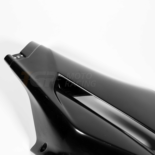 Panel lateral derecho Lavatex AP Carbon Line Ducati Panigale V4 R (2026) 