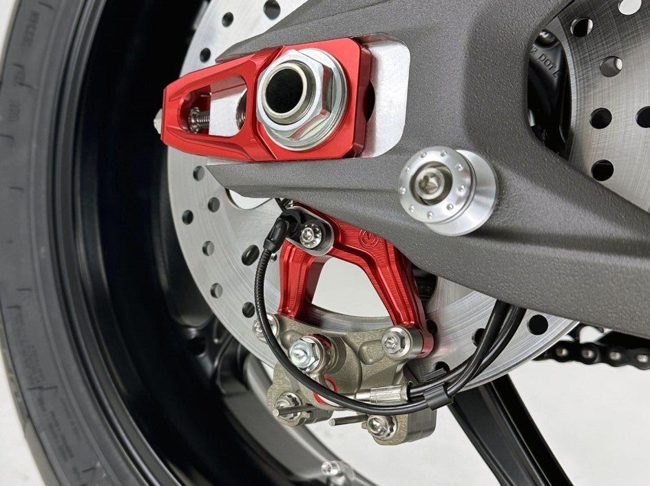 Kit de tensores de cadena con soporte de pinza de freno y Brembo P2-24 64mm X206001 Motocorse Ducati Panigale V4/S (2025) 