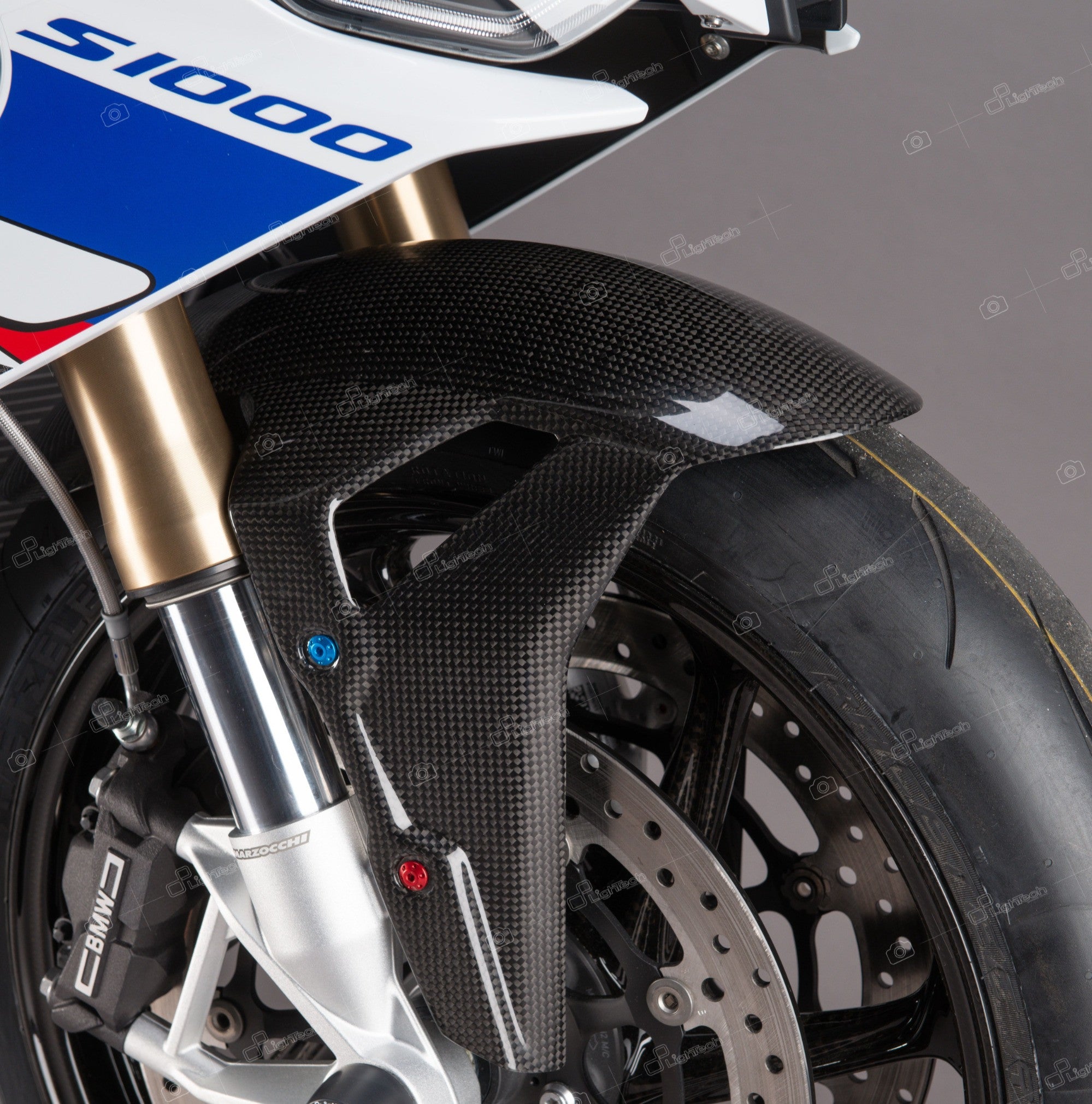 Guardabarros delantero de carbono LighTech BMW S1000RR K67 (19-25) CARB1910 