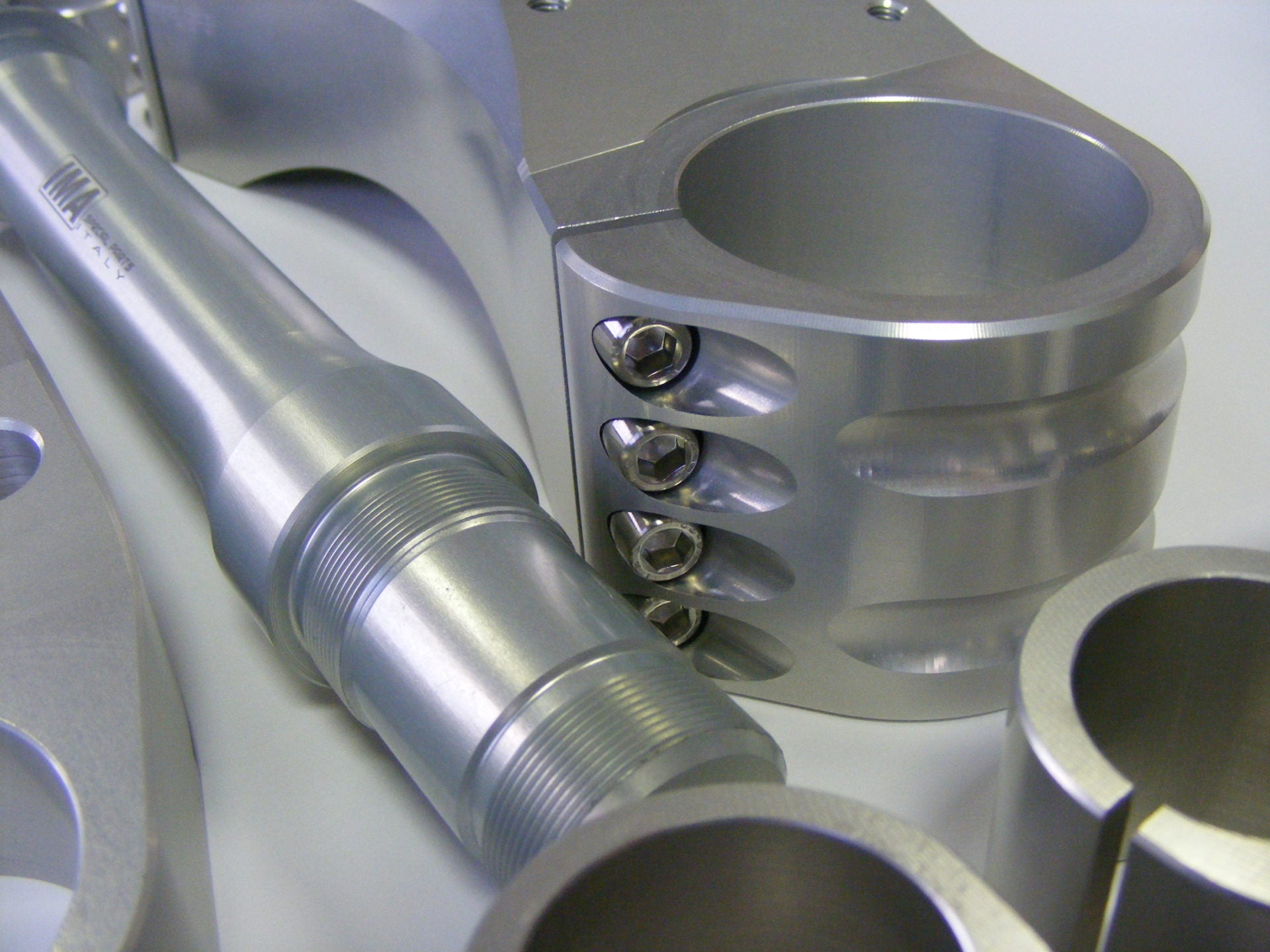 Ima Special Parts Racing Horquilla puente Aprilia RSV4/RR/RF/1100 Factory (15-20) 