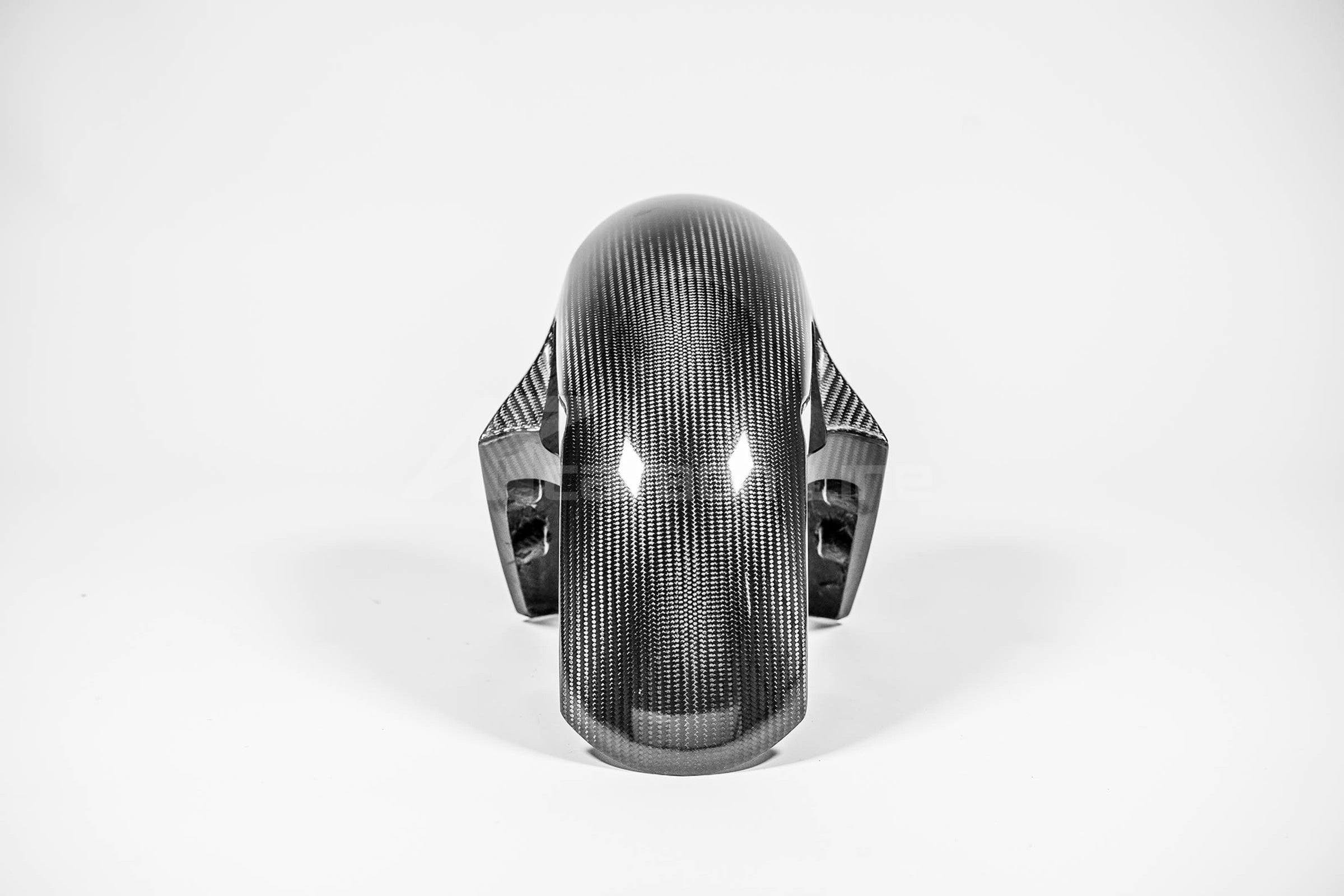 Guardabarros delantero 200g AP Carbon Line Yamaha YZF-R1/M RN32, RN49 y RN65 (15-25) 