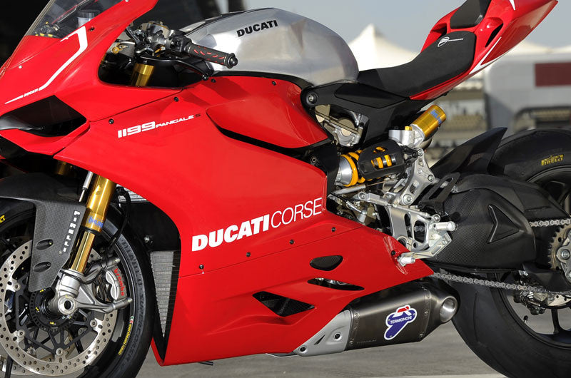 Kit de escape Slip-On de Titanio Termignoni para Ducati Panigale 1199/R/S (12-17) 96450311B 
