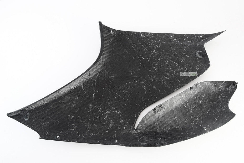 Panel lateral izquierdo Carbono Fullsix Ducati Panigale 899 (13-16) 