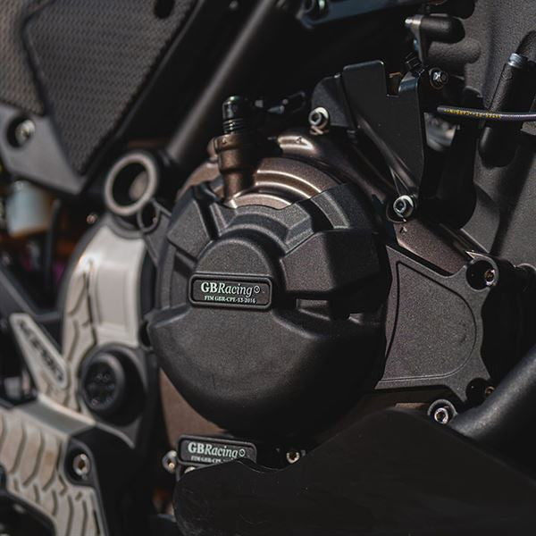 Juego completo de tapas del motor Protectores GBRacing para Yamaha YZF-R7 (21-26) 